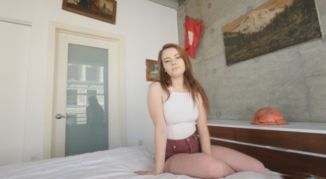 Karlie Brooks porn model galleries
