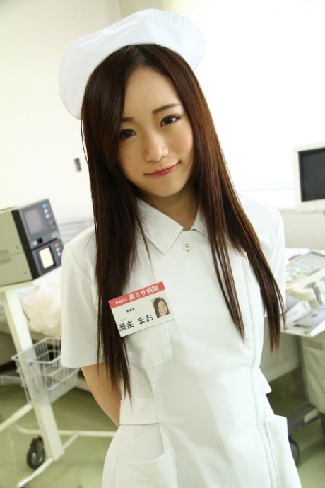 Miharu Kai pornographic model picture
