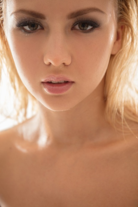 Kristina Jati exclusive model photo