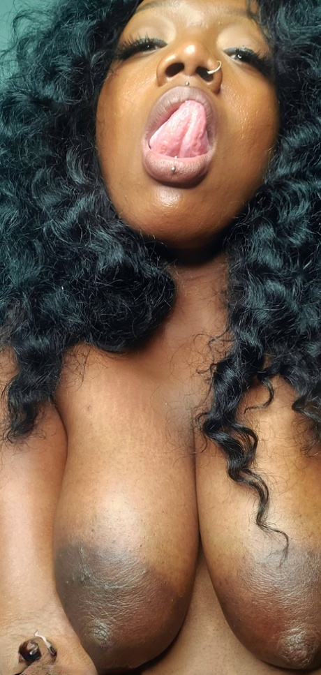 thick curvy latina nude spread big boobs pornos photos